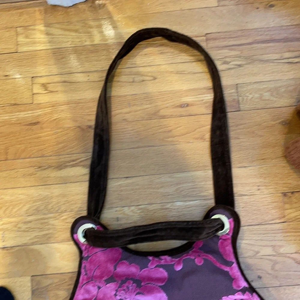 Offhand Designs Handbag - Picture 3 of 5